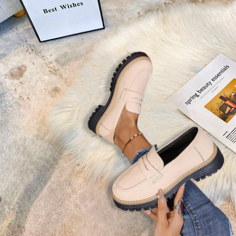 Momount Mocassins com Plataforma Mulher – Sola Track Tira Penny Slip-On Bico Redondo