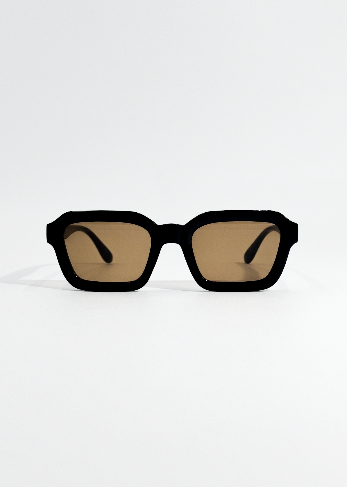 Minerva | Óculos de Sol Vintage Quadrados Oversized Robustos