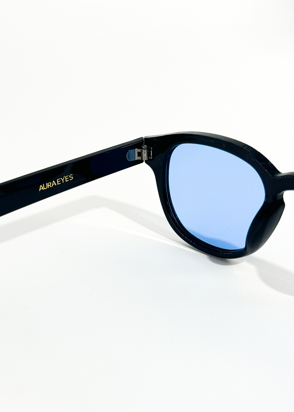 Isadora | Óculos de Sol Vintage Redondos com Tinta Azul