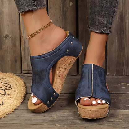 Momount Mules de Cunha em Cortiça Mulher – Pele Tachas Bico Aberto Recortes Slip-On