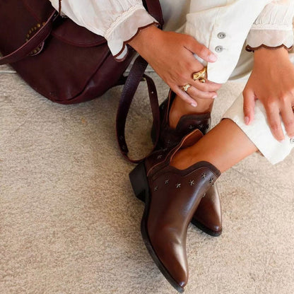 Momount Botins Mulher – Western em Pele com Tachas