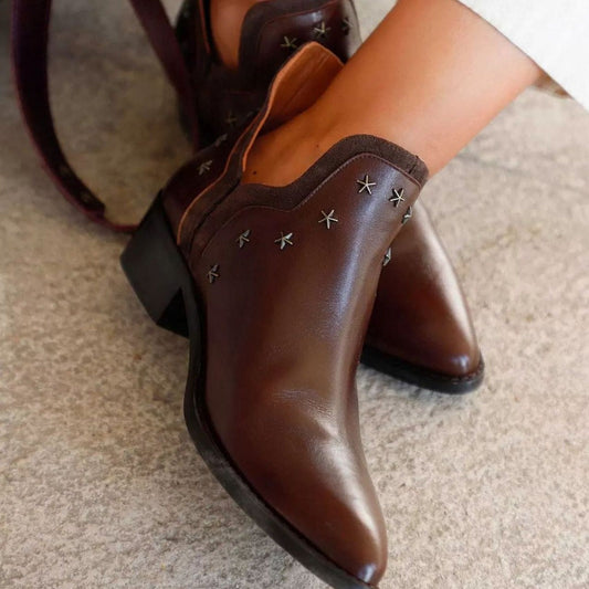 Momount Botins Mulher – Western em Pele com Tachas