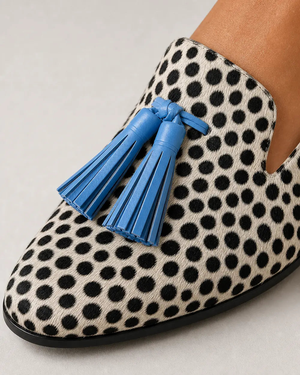Mocassins animal print de senhora com borlas azuis — imagem do produto 6