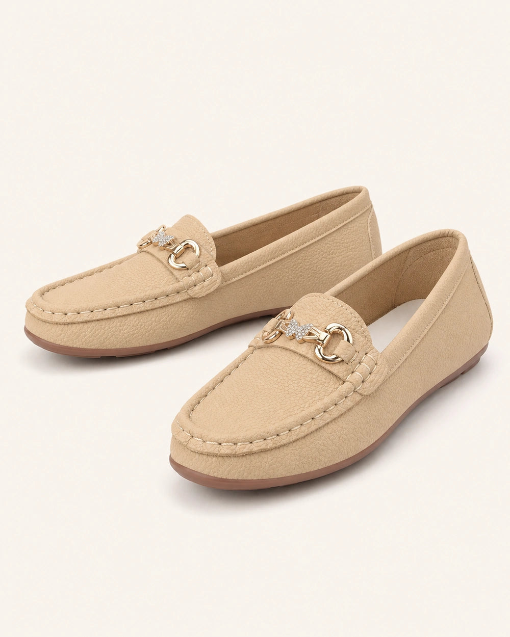 Mocassins bege de senhora com corrente dourada — imagem do produto 9
