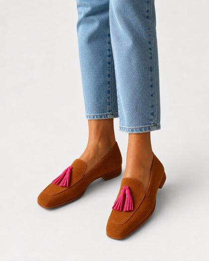 Mocassins conhaque de senhora com borlas rosa — imagem do produto 2