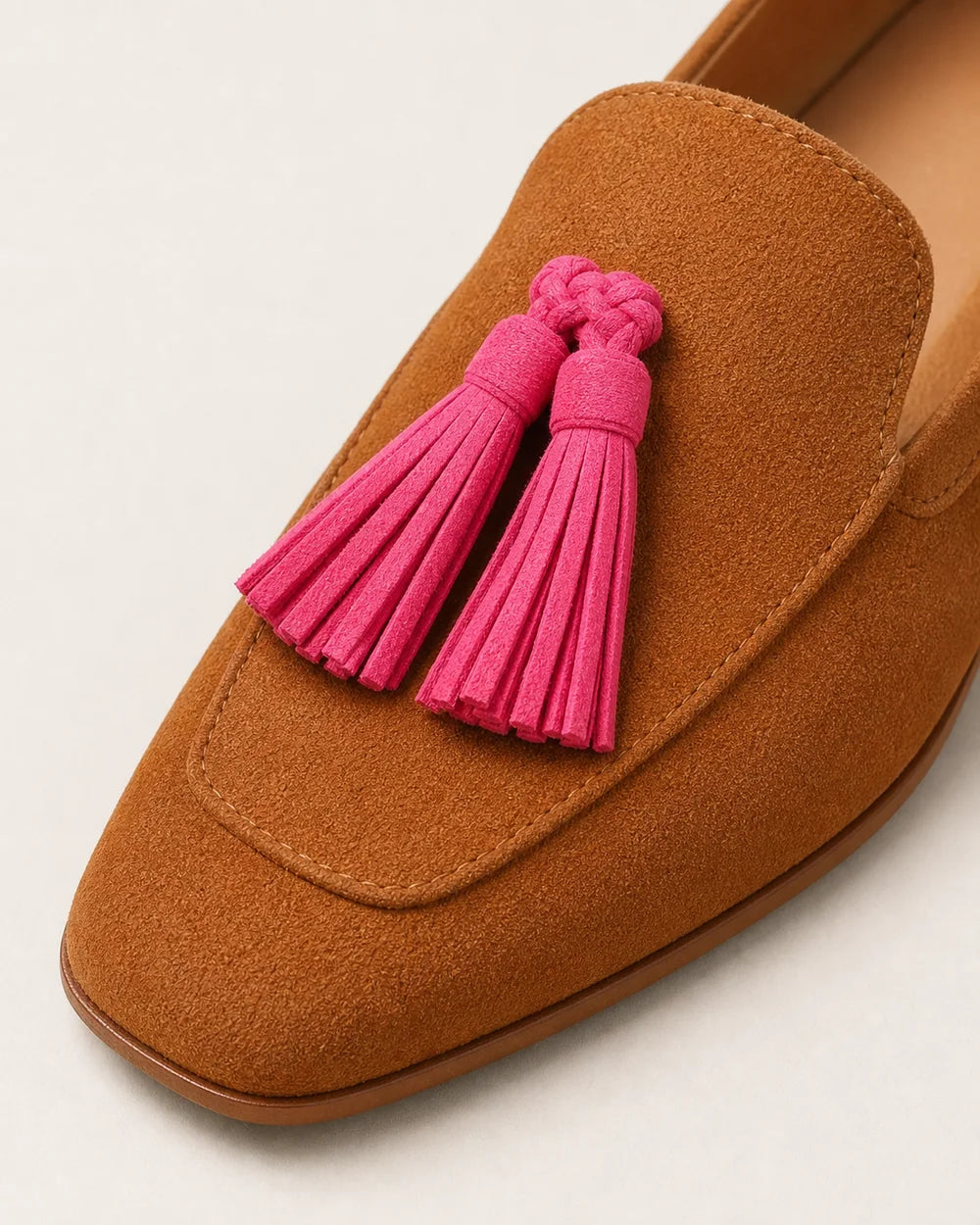 Mocassins conhaque de senhora com borlas rosa — imagem do produto 6