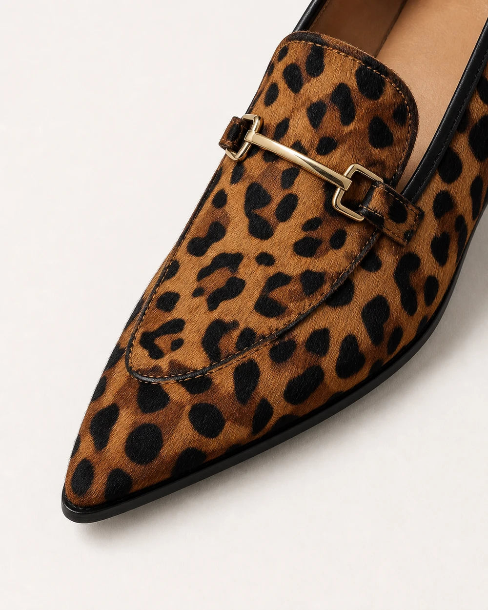 Mocassins leopardo de senhora com bico fino e bridão — imagem do produto 6