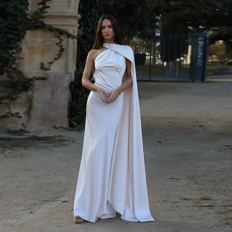 Ottavia | Vestido Comprido em Cetim Drapeado Um Ombro com Capa Noite