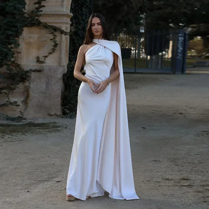 Ottavia | Vestido Comprido em Cetim Drapeado Um Ombro com Capa Noite