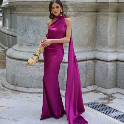 Ottavia | Vestido Comprido em Cetim Drapeado Um Ombro com Capa Noite