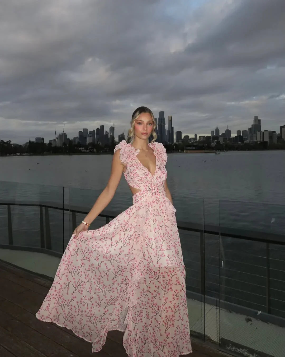 Citania | Vestido Comprido Floral Sem Mangas Decote em V Romântico Verão