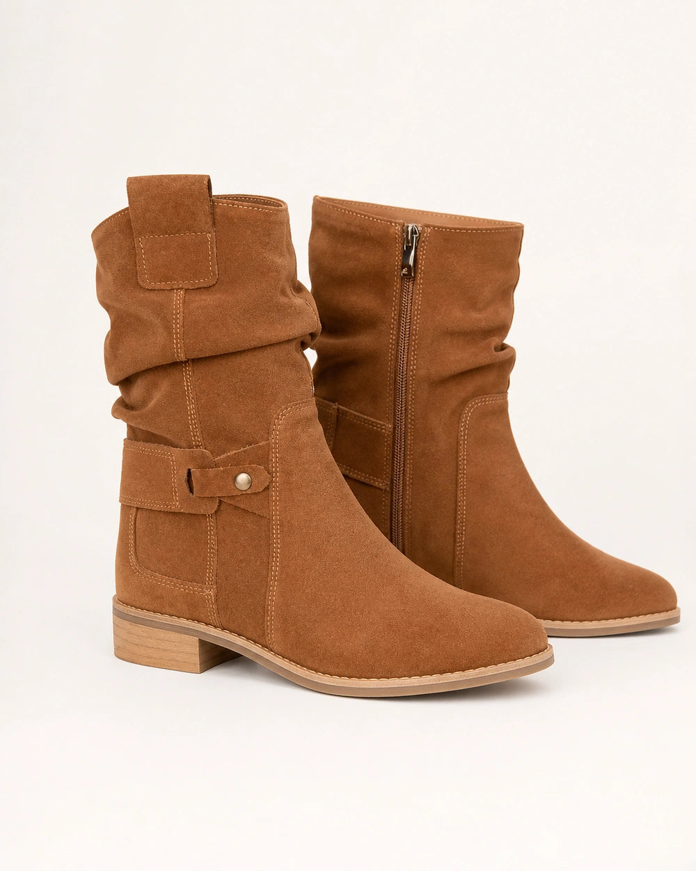 Botins de senhora Emilia em acabamento de camurça com cano franzido — image 2